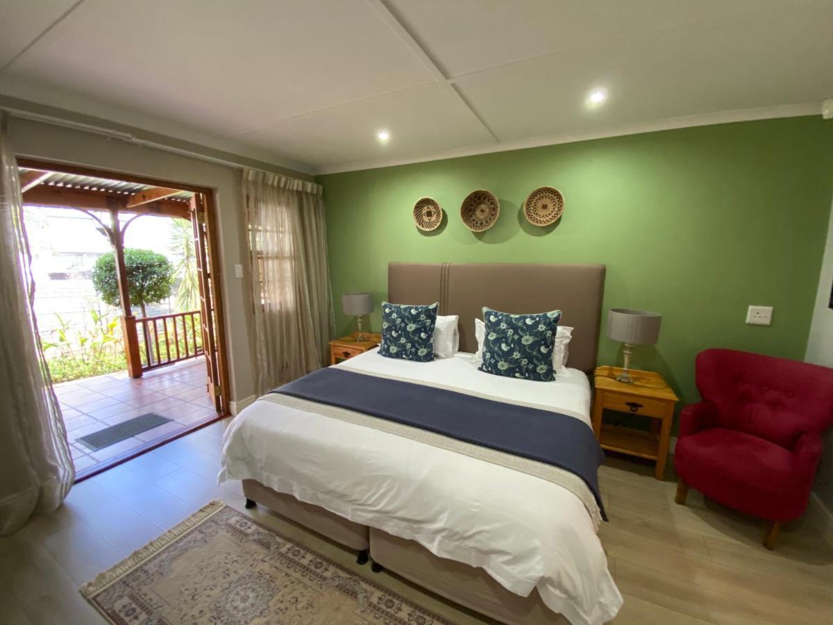 88 Baron Van Reede Guesthouse Oudtshoorn Bagian luar foto